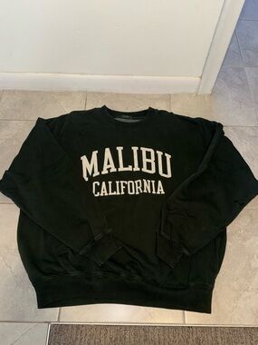 Brandy Melville Green Malibu California Crewneck Sweatshirt